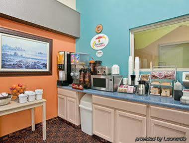 Super 8 By Wyndham Belleville St. Louis Area Exteriér fotografie